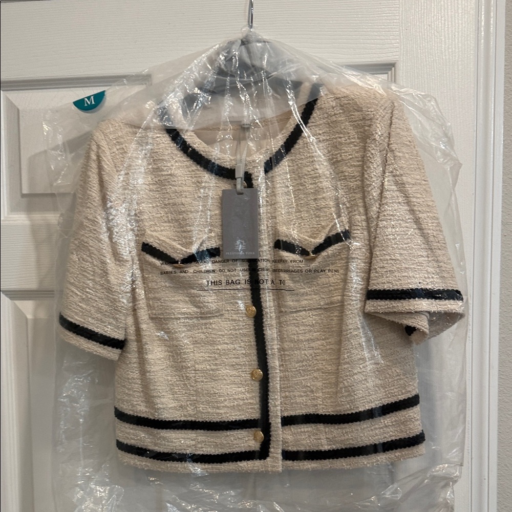 Preston & York Cream and Black Blazer - Picture 9 of 9